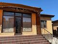 Отдельный дом · 7 комнат · 320 м² · 10 сот., мкр Городской Аэропорт — Хайрулла Қабжанова 67 за 135 млн ₸ в Караганде, Казыбек би р-н — фото 3