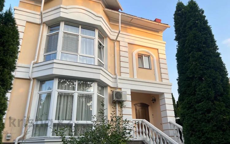 5-комнатная квартира · 310 м², Достык 341 — Оспанова за 850 млн ₸ в Алматы, Медеуский р-н — фото 2