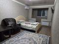 1-комнатная квартира · 36 м² · 3/5 этаж, 8-й микрорайон за 10 000 ₸ в Шымкенте, Туран р-н — фото 2