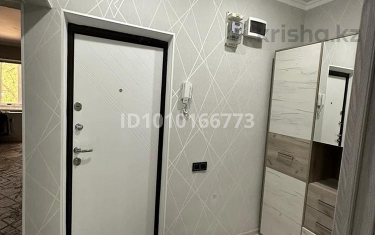 2-комнатная квартира · 52.7 м² · 2/5 этаж, мкр Алатау 39 за 20 млн 〒 в Таразе — фото 2