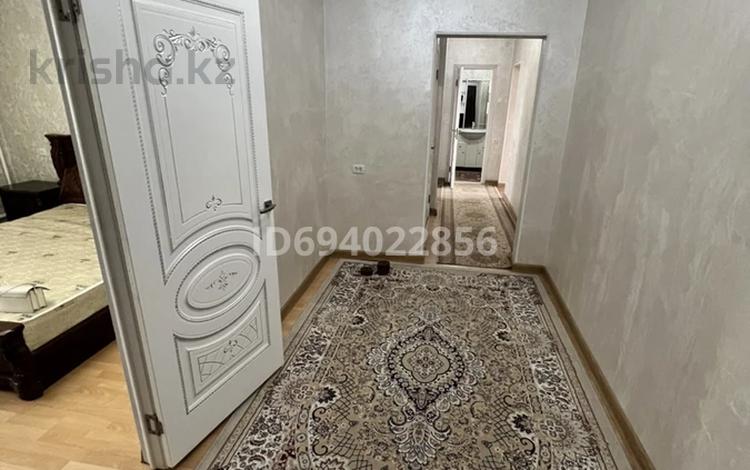3-комнатная квартира, 81 м², 7/12 этаж, Назарбаева 173а за 28 млн 〒 в Талдыкоргане — фото 2