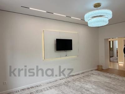 2-комнатная квартира · 76 м² · 2/8 этаж, мкр. Алтын орда за 38.8 млн ₸ в Актобе