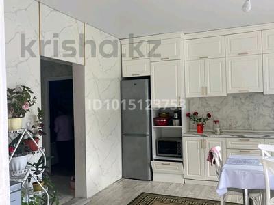 Отдельный дом · 6 комнат · 120 м² · 6.5 сот., Бейбітшілік 34 — 9 мамыр за 20 млн ₸ в Мерей (Селекция)