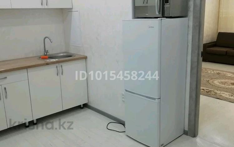 2-бөлмелі пәтер · 52 м², 27-ш/а. 67, бағасы: 150 000 ₸ в Актау, 27-й мкр — фото 2