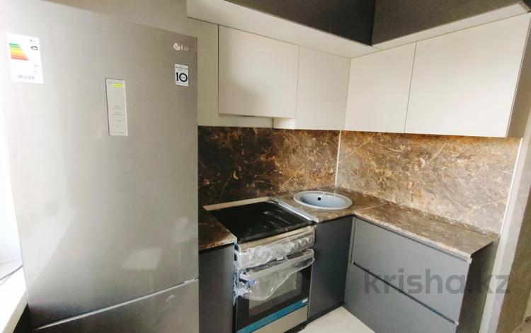 2-бөлмелі пәтер · 43.6 м² · 1/5 қабат, шаяхметова 171, бағасы: 17 млн ₸ в Костанае — фото 2