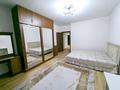 2-комнатная квартира · 80 м² · 9/9 этаж, мкр Аксай-1А 21 — Момышулы и Райымбека за 270 000 ₸ в Алматы, Ауэзовский р-н