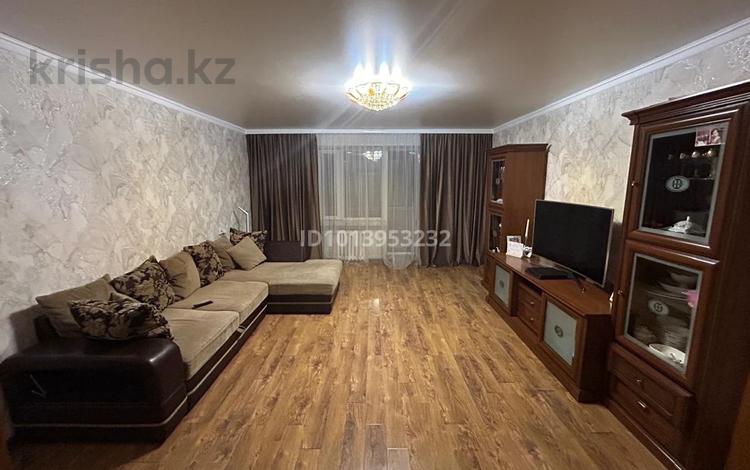 3-комнатная квартира · 94 м² · 8/9 этаж, Физкультурная 9/1 за 45 млн ₸ в Семее — фото 2