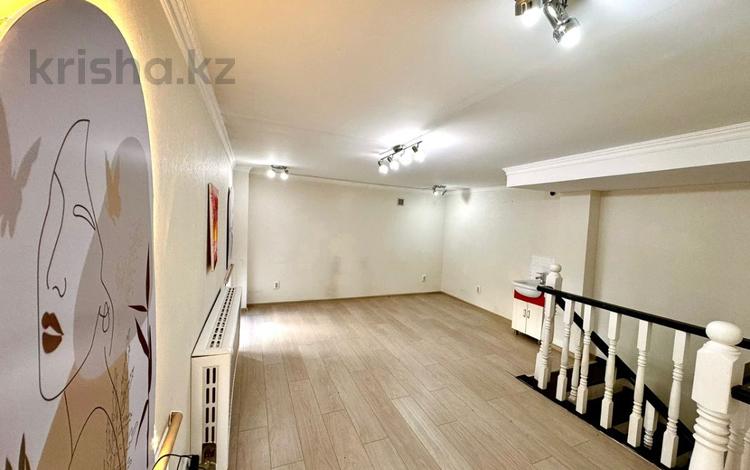 Кеңселер, дүкендер мен бутиктер, сұлулық салондары • 43 м², бағасы: 28 млн 〒 в Астане, Есильский р-н — фото 2