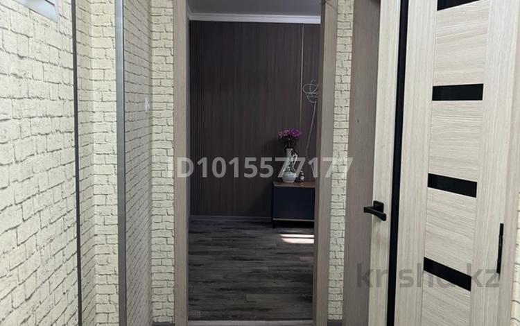 2-бөлмелі пәтер · 53 м² · 2/5 қабат, Жаңа қала ш/а., Лободы 34 — Театр Станиславского, бағасы: 230 000 ₸ в Караганде, Казыбек би р-н — фото 3
