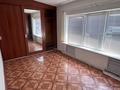 Отдельный дом · 6 комнат · 551 м² · 10 сот., Есенберлина 10 за 43.7 млн ₸ в Уральске — фото 25