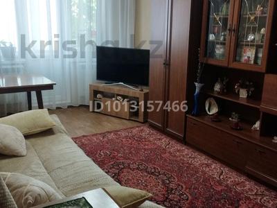 3-бөлмелі пәтер · 60 м² · 4/5 қабат, Пл Аль-Фараби — Находится возле Шымкентплазы, бағасы: 22 млн ₸ в Аль-Фарабийский р-н
