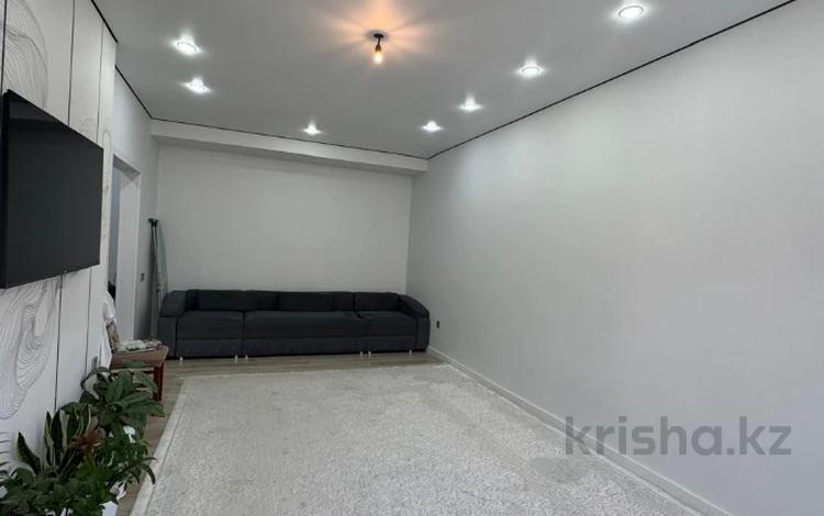 1-бөлмелі пәтер · 50 м² · 4/5 қабат, Алтын орда ш/а., бағасы: 22.5 млн ₸ в Актобе, мкр. Алтын орда — фото 2