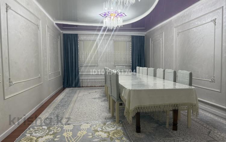 Жеке үй · 4 бөлме · 180 м² · 10000 жүзд., Ордабаев 37 — Қызылжарма Құлжанов көшесінің қиылысы Ордабаева 37, бағасы: 16 млн ₸ в  — фото 2