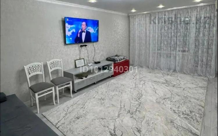 1-бөлмелі пәтер · 33 м² · 4/5 қабат, Назарбаева 244/3, бағасы: 150 000 ₸ в Уральске — фото 2