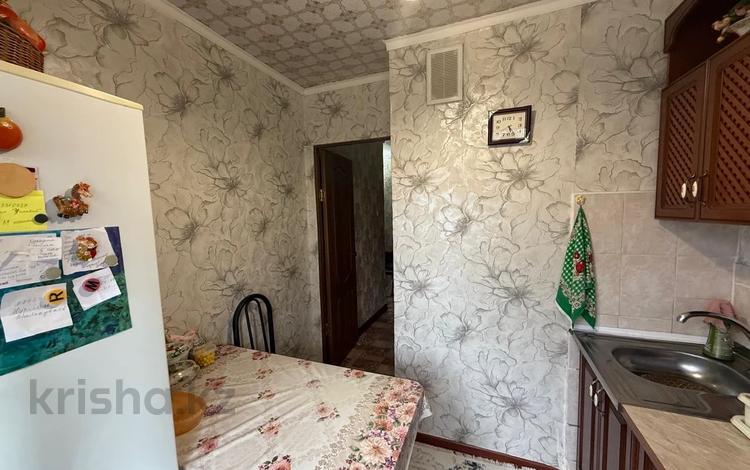 2-бөлмелі пәтер · 48 м² · 2/5 қабат, 1 ш/а, Есет Батыра, бағасы: 11 млн ₸ в Актобе, мкр 5 — фото 2