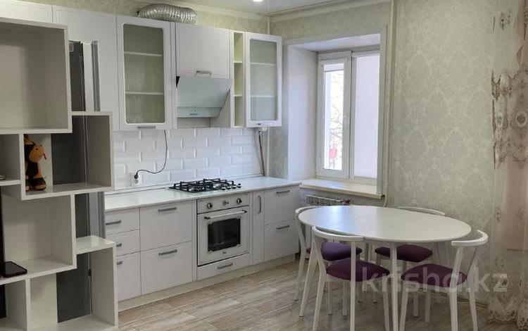 3-комнатная квартира, 70 м², 3/6 этаж, Баймагамбетова