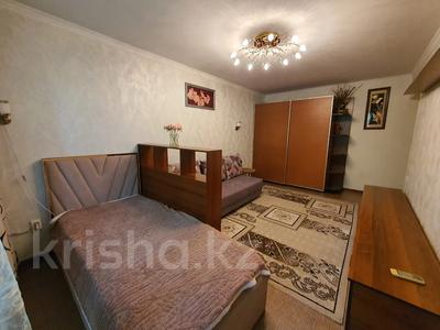 1-бөлмелі пәтер · 33 м² · 4/5 қабат, Наурызбай Батыра 21 — Макатаева.Цум.ТРЦ Мега на Сейфуллина, бағасы: 230 000 ₸ в Алматы, Алмалинский р-н