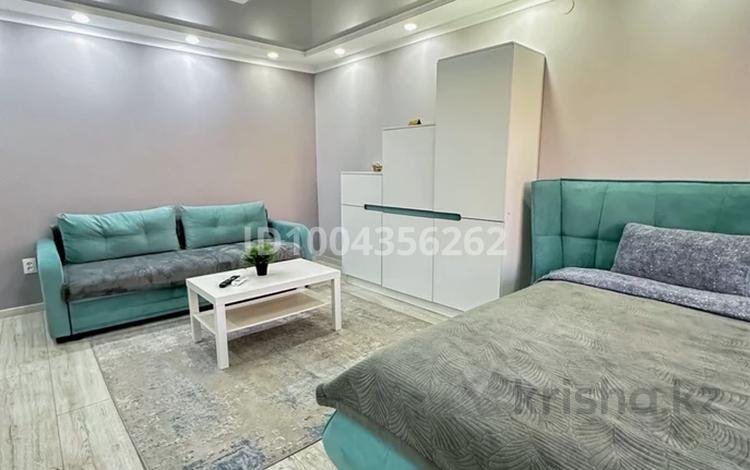 1-бөлмелі пәтер · 50 м² · 6/18 қабат, Гагарина 133/1, бағасы: 18 000 ₸ в Алматы, Бостандыкский р-н — фото 7