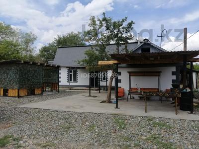 Жеке үй · 3 бөлме · 160 м², Пограничная 61д — Восточная, бағасы: 80 000 〒 в Усть-Каменогорске