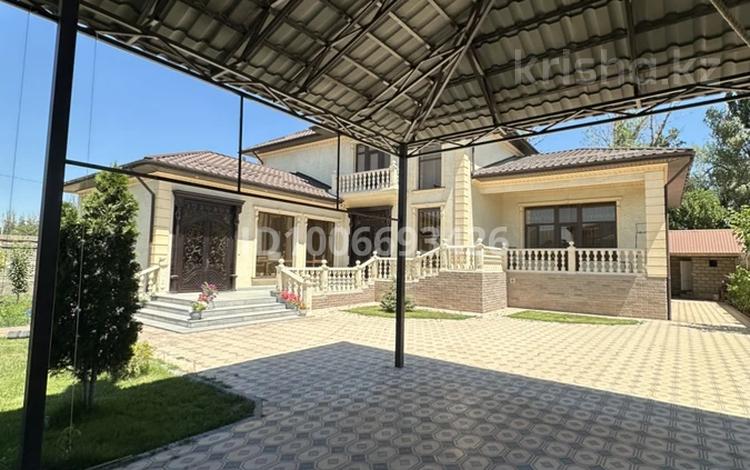 Жеке үй · 7 бөлме · 320 м² · 14 жүзд., Азаттык 30 — улица Тараз Village между магазином Шах и роддомом ОПЦ, бағасы: 150 млн ₸ — фото 3