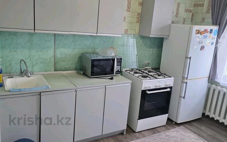2-комнатная квартира · 50 м² · 5/5 этаж, 5микр 30 за 180 000 ₸ в Конаеве — фото 2