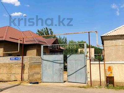 Отдельный дом · 6 комнат · 188 м² · 10 сот., Дулатова 134 — Бывшая Ермака за 40 млн ₸ в Шымкенте, Туран р-н