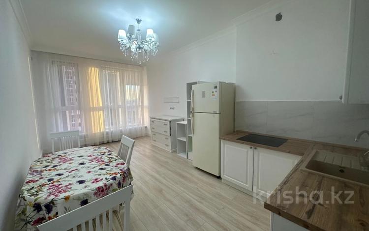 2-комнатная квартира · 49 м² · 8/16 этаж, Туркестан 28/2 за 46.5 млн ₸ в Астане, Есильский р-н — фото 2