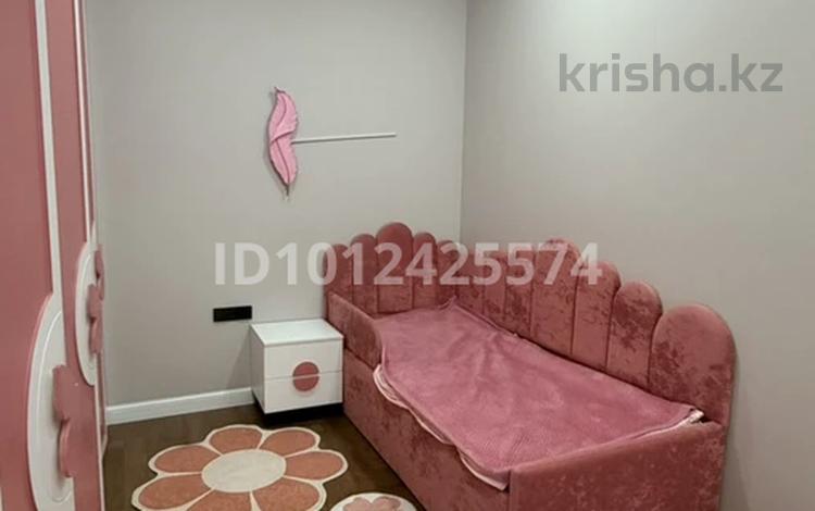 3-бөлмелі пәтер · 140 м² · 2/5 қабат, мкр Ерменсай, Ушкемпирова 42 — removals, бағасы: 145 млн ₸ в Алматы, Бостандыкский р-н — фото 2