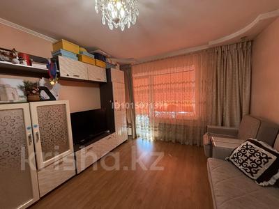 2-бөлмелі пәтер · 56 м² · 4/9 қабат, 19-шағынаудан 49, бағасы: 16 млн ₸ в Караганде, Алихана Бокейханова р-н
