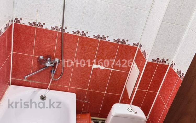 2-бөлмелі пәтер · 52.2 м² · 1/5 қабат, Азаттык 67А — Гороно рядом, бағасы: 18.5 млн ₸ в Атырау — фото 2