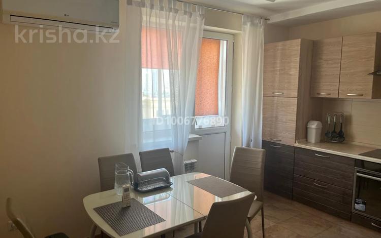 2-комнатная квартира · 72.1 м² · 16/25 этаж, Абиша Кекилбайулы за 450 000 〒 в Алматы, Бостандыкский р-н — фото 2