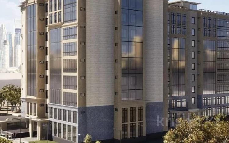 3-комнатная квартира · 125.9 м², Нурсултана Назарбаева 49а за ~ 69.2 млн 〒 в Караганде — фото 6