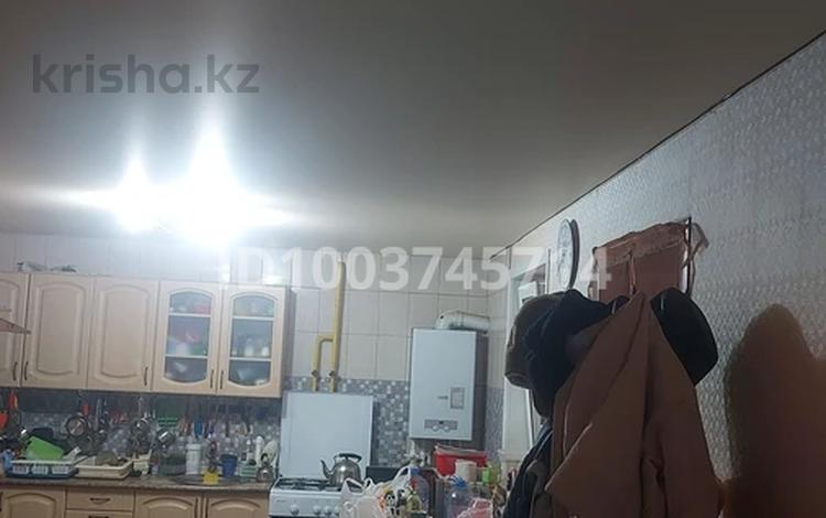 Отдельный дом · 4 комнаты · 140 м² · 6 сот., Мк-н Арман за 42 млн 〒 в Трекино — фото 2