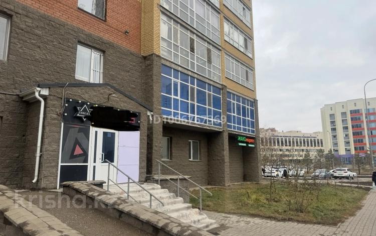 Свободное назначение, офисы, магазины и бутики, склады, общепит, салоны красоты, фитнес и спорт, медцентры и аптеки, образование, развлечения, конференц-залы, кабинеты и рабочие места, студии · 120 м² за 500 000 ₸ в Астане, Сарыарка р-н — фото 9