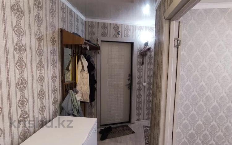 3-комнатная квартира · 68 м² · 1/5 этаж, Набережная 49 за 18 млн ₸ в Аксу — фото 6