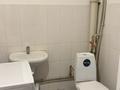 2-комнатная квартира · 56 м² · 2/6 этаж, мкр Нурсая, Нурсая 63 22 за 150 000 ₸ в Атырау — фото 7