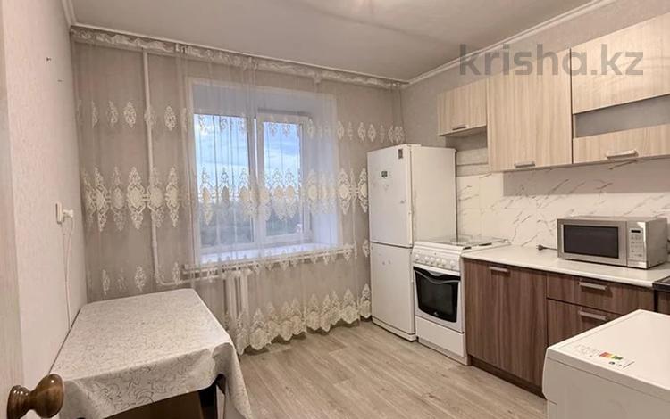 1-бөлмелі пәтер · 39.1 м² · 10/10 қабат, Севастопольская 9, бағасы: 15.5 млн ₸ в Усть-Каменогорске — фото 2