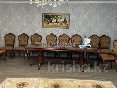 Дом · 3 комнаты · 144 м², Афанасьев 128 за 250 000 〒 в Атырау