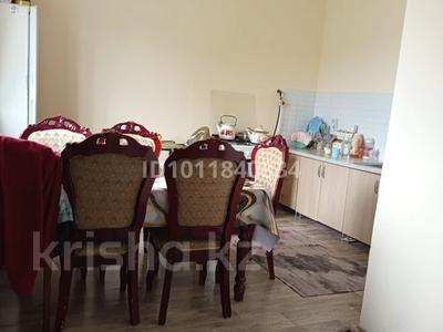 Отдельный дом · 3 комнаты · 65 м² · 6 сот., Махамбет Утемисулы 605 за 16.5 млн ₸ в 