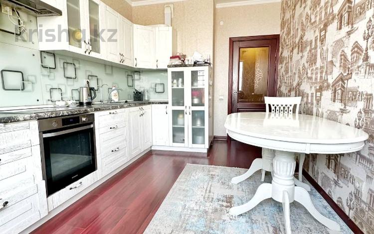 1-бөлмелі пәтер · 40 м² · 6/12 қабат, Сатпаева 90/36, бағасы: 36 млн ₸ в Алматы, Бостандыкский р-н — фото 8