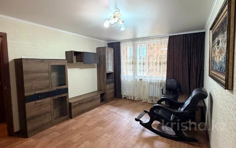 2-комнатная квартира · 48.3 м² · 6/10 этаж, Бориса Александрова 14а за 23.5 млн ₸ в Усть-Каменогорске — фото 3