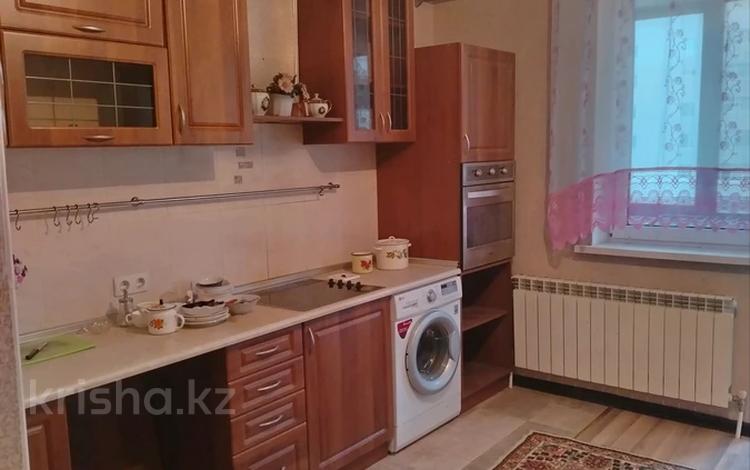 2-бөлмелі пәтер · 70 м² · 6/9 қабат, Достык 12 — Достык-Сауран, бағасы: 320 000 ₸ в Астане, Есильский р-н — фото 10