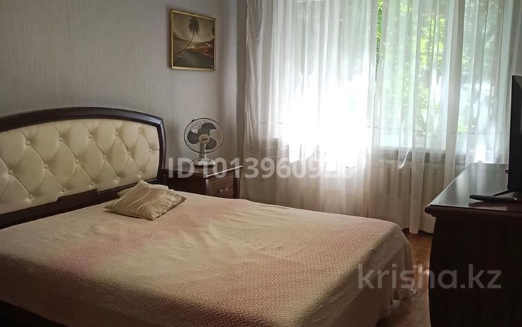 3-бөлмелі пәтер · 65 м² · 3/5 қабат, Көктем-1 ш/а., Маркова 47 — Тимирязева, бағасы: 20 000 ₸ в Алматы, Бостандыкский р-н — фото 2