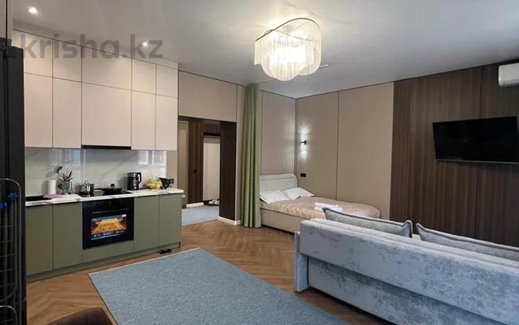 1-комнатная квартира · 44 м² · 7/10 этаж, Алихан Бокейхан 7 за 370 000 ₸ в Астане, Есильский р-н — фото 2