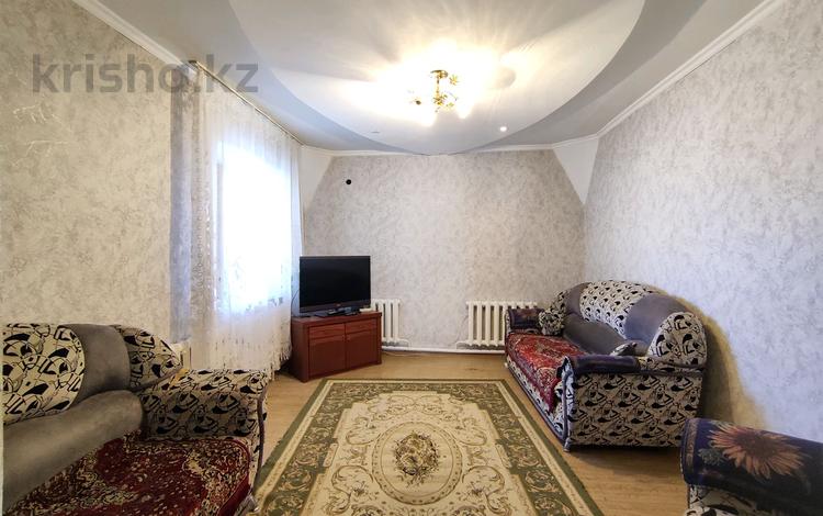 Жеке үй · 4 бөлме · 90.9 м² · 16.5 жүзд., Мира 14, бағасы: 19.4 млн ₸ в Семее — фото 2