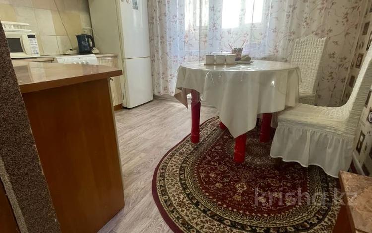 3-комнатная квартира · 70.2 м² · 4/5 этаж, 9 микрорайон 85 — район Маяка за 18.5 млн ₸ в Темиртау — фото 8