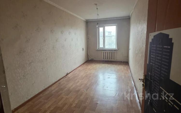 3-комнатная квартира · 60 м² · 5/5 этаж, мкр Айнабулак-3 за 27.4 млн ₸ в Алматы, Жетысуский р-н — фото 2