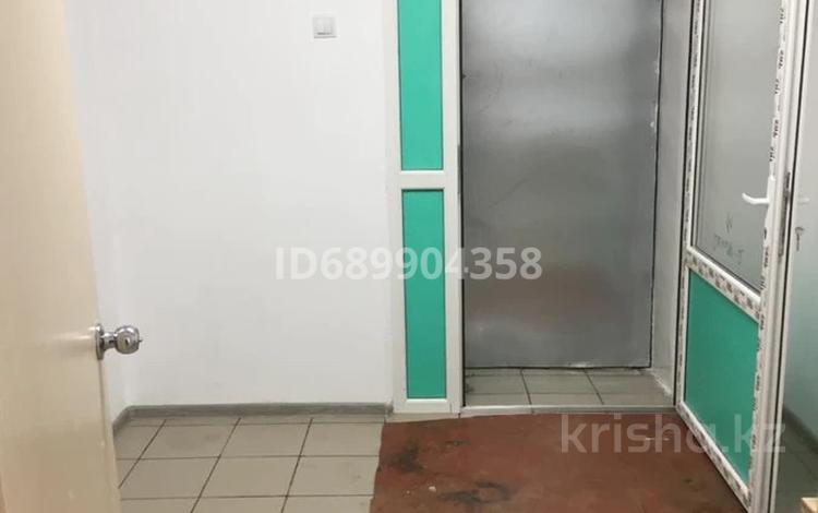 Еркін, медорталықтар мен дәріханалар · 81.7 м², бағасы: 30 млн ₸ в Актобе, мкр Гормолзавод — фото 2