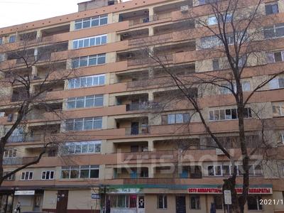 Аренда квартир в Алматы: 3-комнатная квартира · 68 м² · 5/9 этаж, Молдагуловой — Абылай Хана за 250 000 〒 3-комнатная квартира · 68 м² · 5/9 этаж, Молдагуловой — Абылай Хана за 250 000 〒 в Алматы, Алмалинский р-н