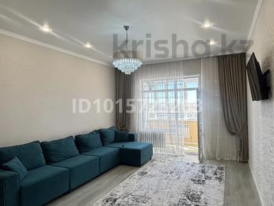 3-бөлмелі пәтер · 92.6 м² · 4/6 қабат, 29-шағынаудан, Муканова 1/9 — Рынок Арай, КарУ им.Букетова, бағасы: 50 млн ₸ в Караганде, Казыбек би р-н
